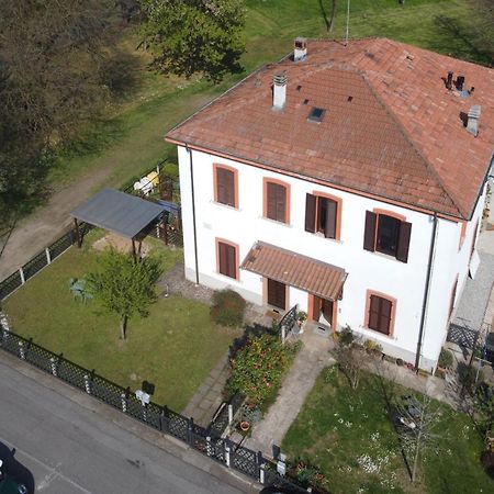 Crespi D'Adda A "Colori" Villa Capriate San Gervasio Exterior photo